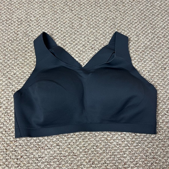 Lululemon Enlite Bra - Picture 4 of 8